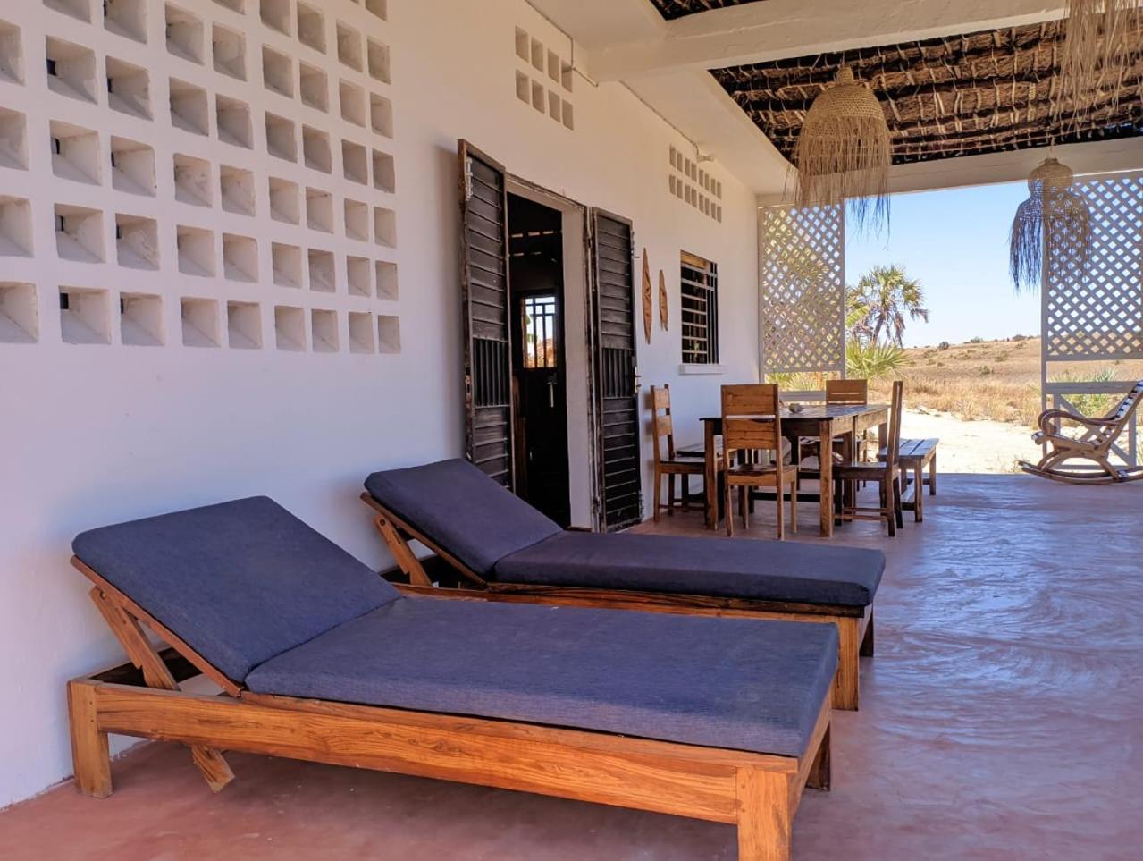 La Maison D'Hote De La Foret Retrouvee Mahajanga Exterior foto